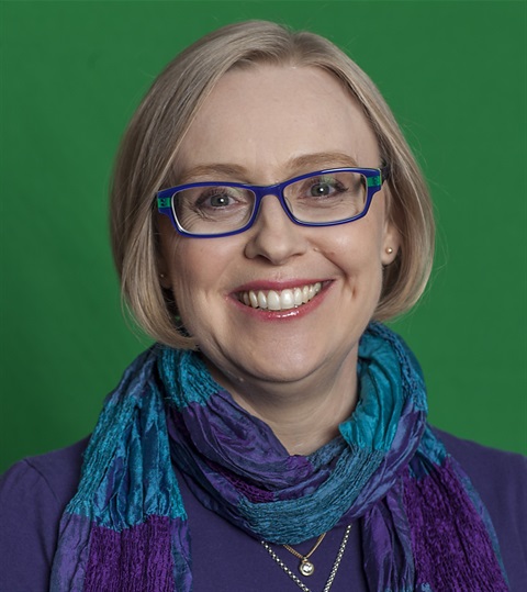 Fiona McCallum author pic.jpg